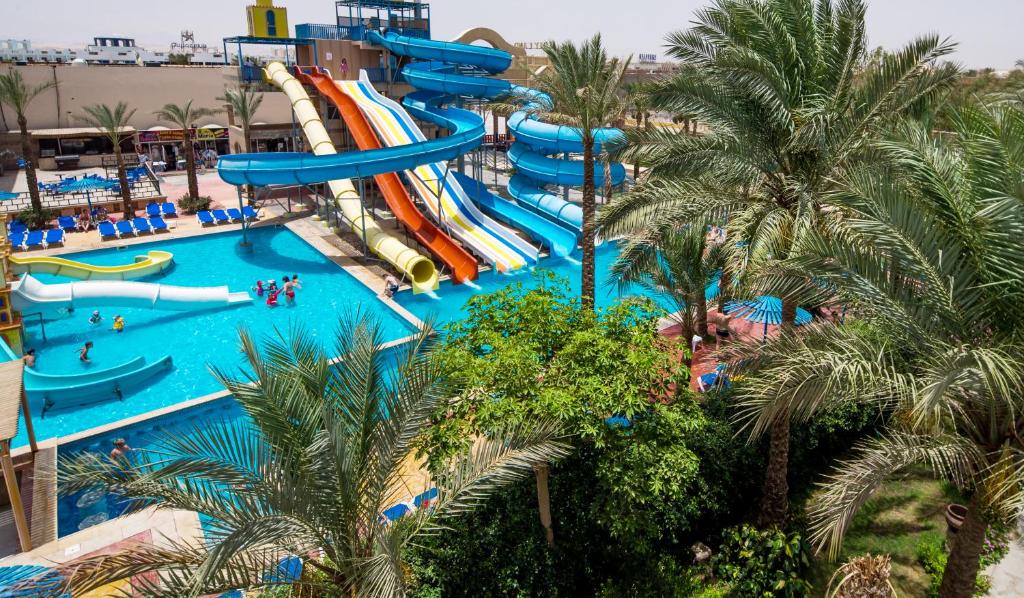 Mirage Bay AquaPark